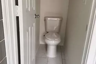 398 Mesa Dr, Del Valle, TX 78617 - Photo 7