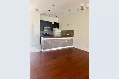 398 Mesa Drive #B, Del Valle, TX 78617 - Photo 9