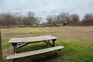 398 Mesa Dr, Del Valle, TX 78617 - Photo 3