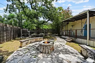 3406 E Martin Luther King Jr Blvd, Austin, TX 78721 - Photo 25