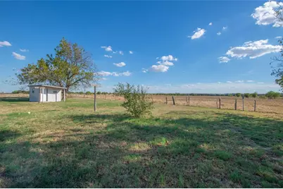 2300 County Road 302, Bartlett, TX 76511 - Photo 33