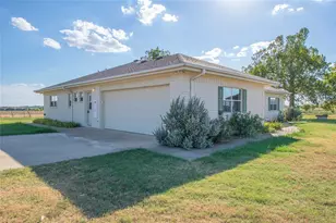 2300 County Rd 302, Bartlett, TX 76511 - Photo 27