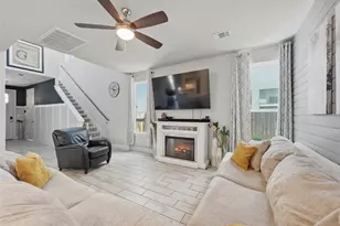 309 Gaida Loop, Georgetown, TX 78628 - Photo 5