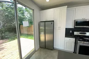 2500 Sweeney Ln, Austin, TX 78723 - Photo 5