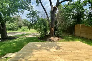 2500 Sweeney Ln, Austin, TX 78723 - Photo 7