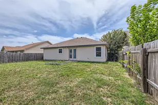 224 Copper Ln, Jarrell, TX 76537 - Photo 11