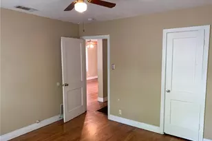 1002 W St Johns Ave, Austin, TX 78757 - Photo 15