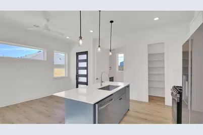 7208 Providence Avenue #2, Austin, TX 78752 - Photo 5