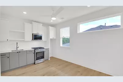 7208 Providence Avenue #2, Austin, TX 78752 - Photo 5
