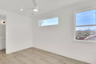 7208 Providence Ave, Austin, TX 78752 - Photo 11