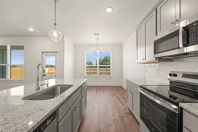 552 Gus Loop, Georgetown, TX 78626 - Photo 11