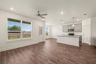 552 Gus Loop, Georgetown, TX 78626 - Photo 9