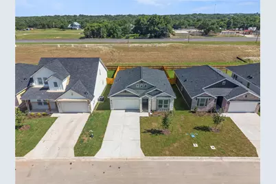 552 Gus Loop, Georgetown, TX 78626 - Photo 5