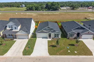 552 Gus Loop, Georgetown, TX 78626 - Photo 5