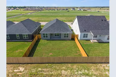 552 Gus Loop, Georgetown, TX 78626 - Photo 7