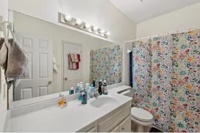 706 W 22nd Street #201, Austin, TX 78705 - Photo 7