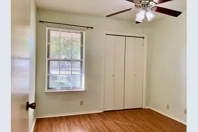 408 E Central Drive, Georgetown, TX 78628 - Photo 15