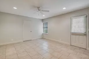 328 Fawnridge St, Georgetown, TX 78628 - Photo 17