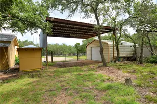 328 Fawnridge St, Georgetown, TX 78628 - Photo 33