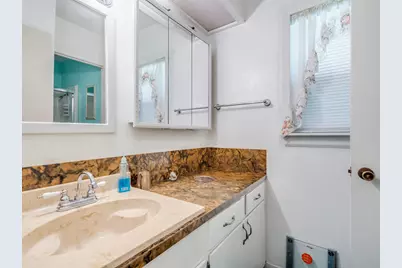 12900 Lowden Lane, Manchaca, TX 78652 - Photo 21