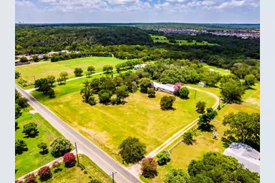 12900 Lowden Lane, Manchaca, TX 78652 - Photo 1