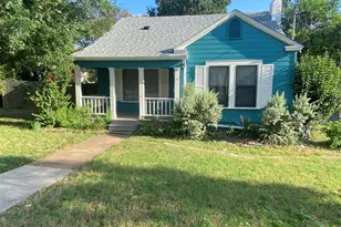 915 W 29th St, Austin, TX 78705 - Photo 1