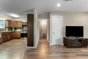4705 Manchaca Rd, Austin, TX 78745 - Photo 19