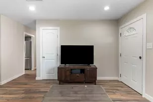 4705 Manchaca Rd, Austin, TX 78745 - Photo 9