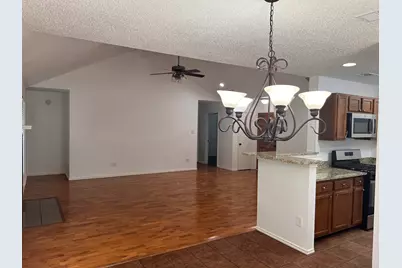 600 Eaglecreek Drive, Leander, TX 78641 - Photo 7