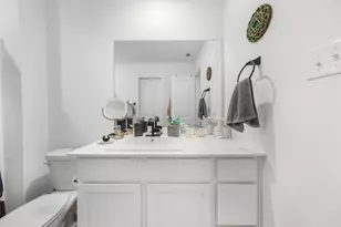 373 Cowpoke Dr, Jarrell, TX 76537 - Photo 19