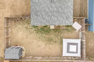 373 Cowpoke Dr, Jarrell, TX 76537 - Photo 31