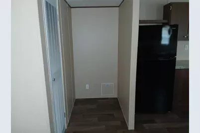 8717 Fm 1115 #C, Flatonia, TX 78941 - Photo 9