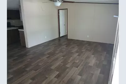 8717 Fm 1115 #C, Flatonia, TX 78941 - Photo 3