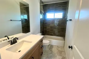 365 Young St, Buda, TX 78610 - Photo 17