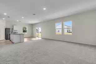 320 Sieders St, Taylor, TX 76574 - Photo 11