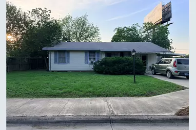 512 Patricia Drive, San Marcos, TX 78666 - Photo 1