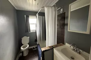 102 W Mesquite St, Granger, TX 76530 - Photo 11