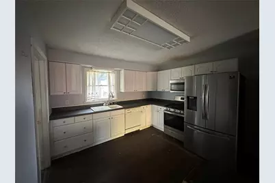 102 W Mesquite Street #B, Granger, TX 76530 - Photo 7