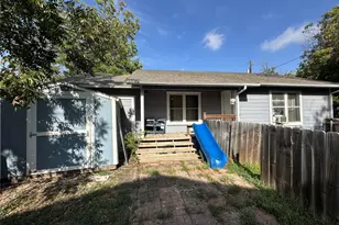 102 W Mesquite St, Granger, TX 76530 - Photo 1