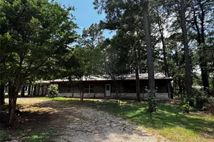 106 Shetland Ln, Bastrop, TX 78602 - Photo 1