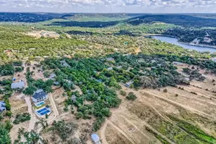 17307 E Darleen Dr, Leander, TX 78641 - Photo 33