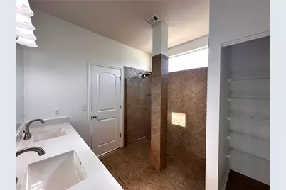 1020 Nevarez, Kyle, TX 78640 - Photo 17
