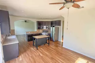 709 Rusk Rd, Round Rock, TX 78665 - Photo 3