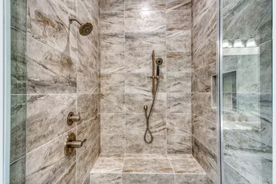 105 Amiata Drive, Horseshoe Bay, TX 78657 - Photo 11