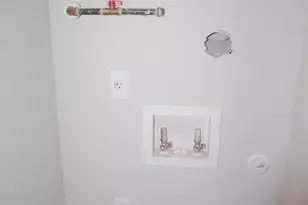 1707 Garden St, Austin, TX 78702 - Photo 13