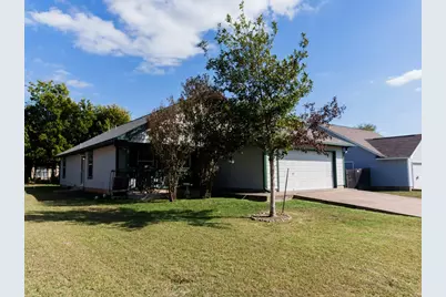 800 Debra Drive, Taylor, TX 76574 - Photo 1