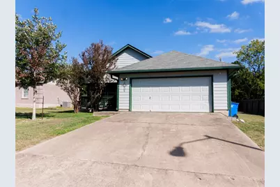 800 Debra Drive, Taylor, TX 76574 - Photo 3