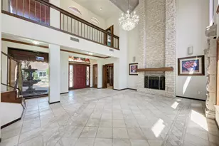 10909 Legends Ln, Austin, TX 78747 - Photo 5