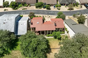 10909 Legends Ln, Austin, TX 78747 - Photo 35