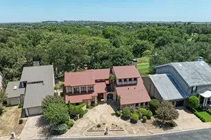 10909 Legends Ln, Austin, TX 78747 - Photo 3